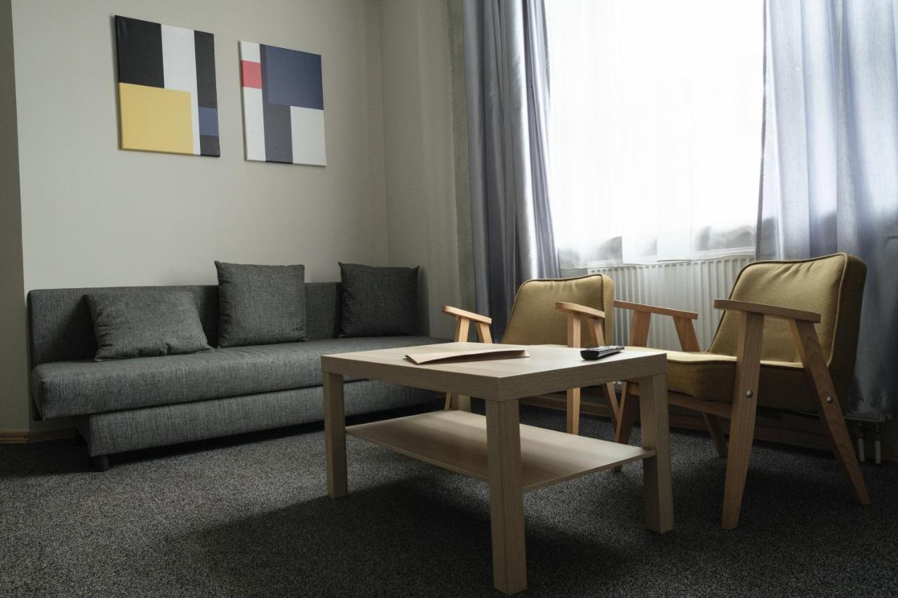 Adler Bed&Breakfast Apartment Lodz  Ngoại thất bức ảnh