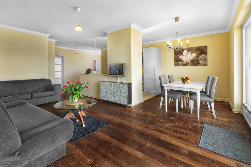 Adler Bed&Breakfast Apartment Lodz  Ngoại thất bức ảnh